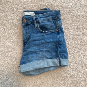 Cuffed denim short